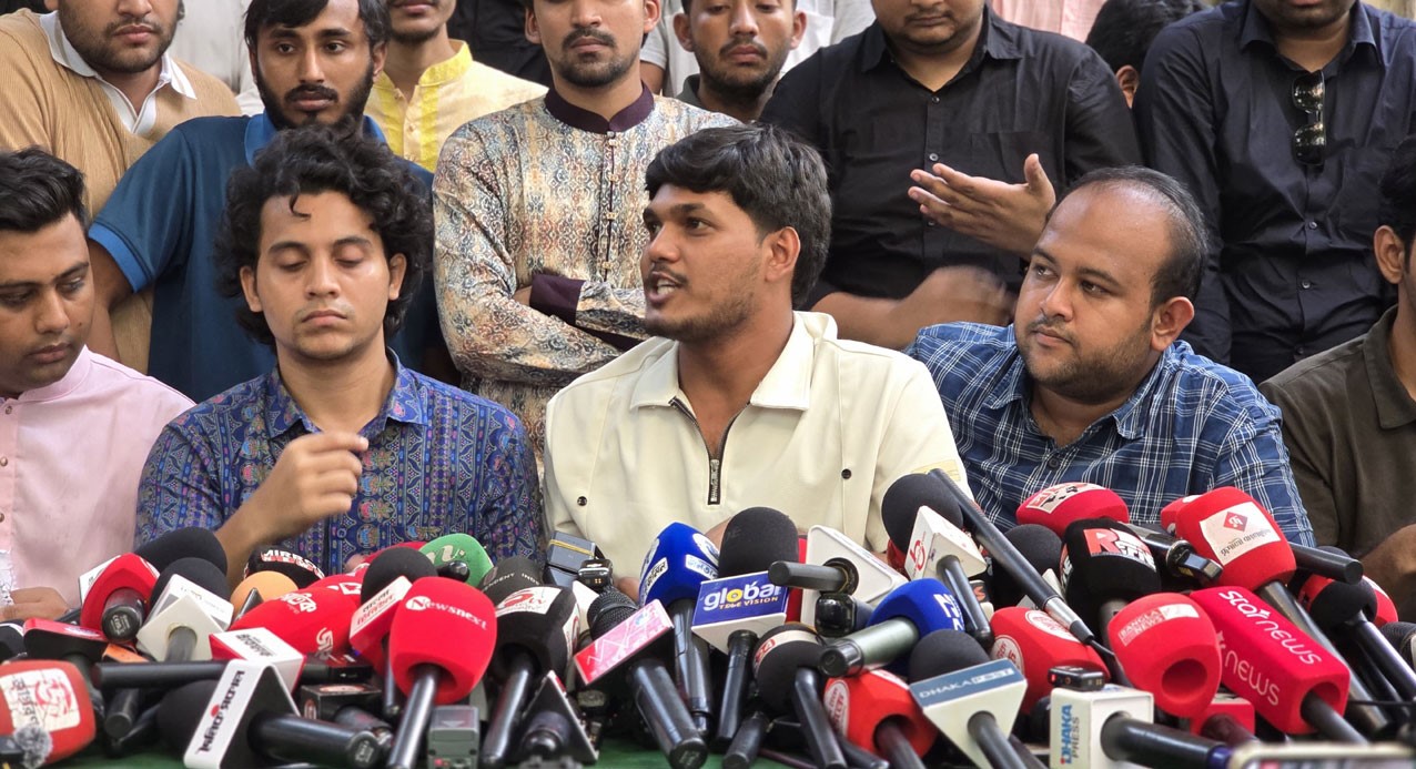 ছাত্রলীগকে আপনারা রাজনৈতিক অধিকার দিতে পারেন না: ভিপি প্রার্থী আবিদুল